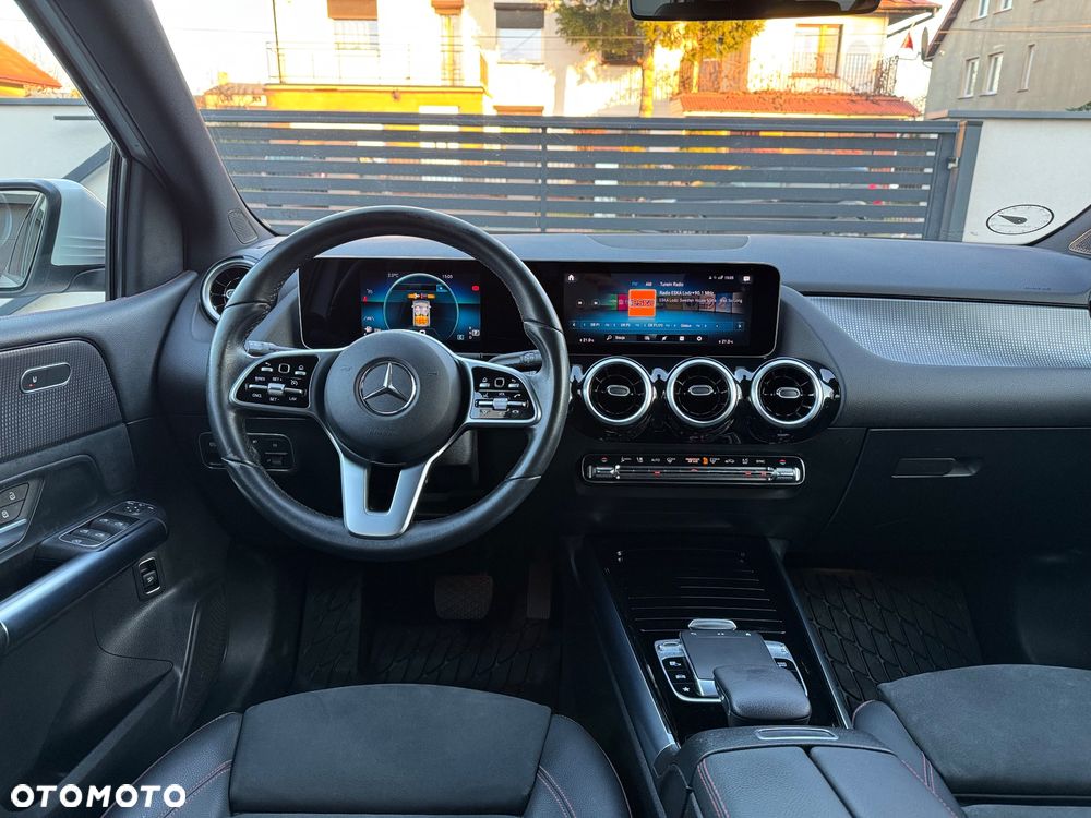 Mercedes-Benz Klasa B 200 d 8G-DCT Progressive - 11