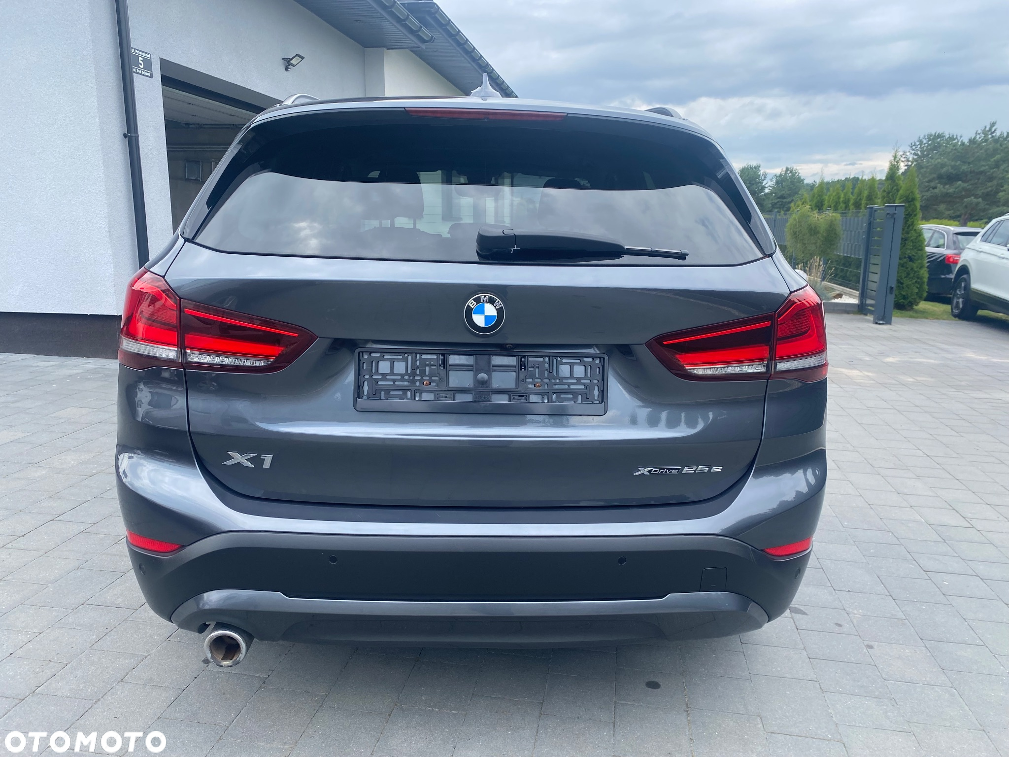 BMW X1 xDrive25e Business Edition - 19