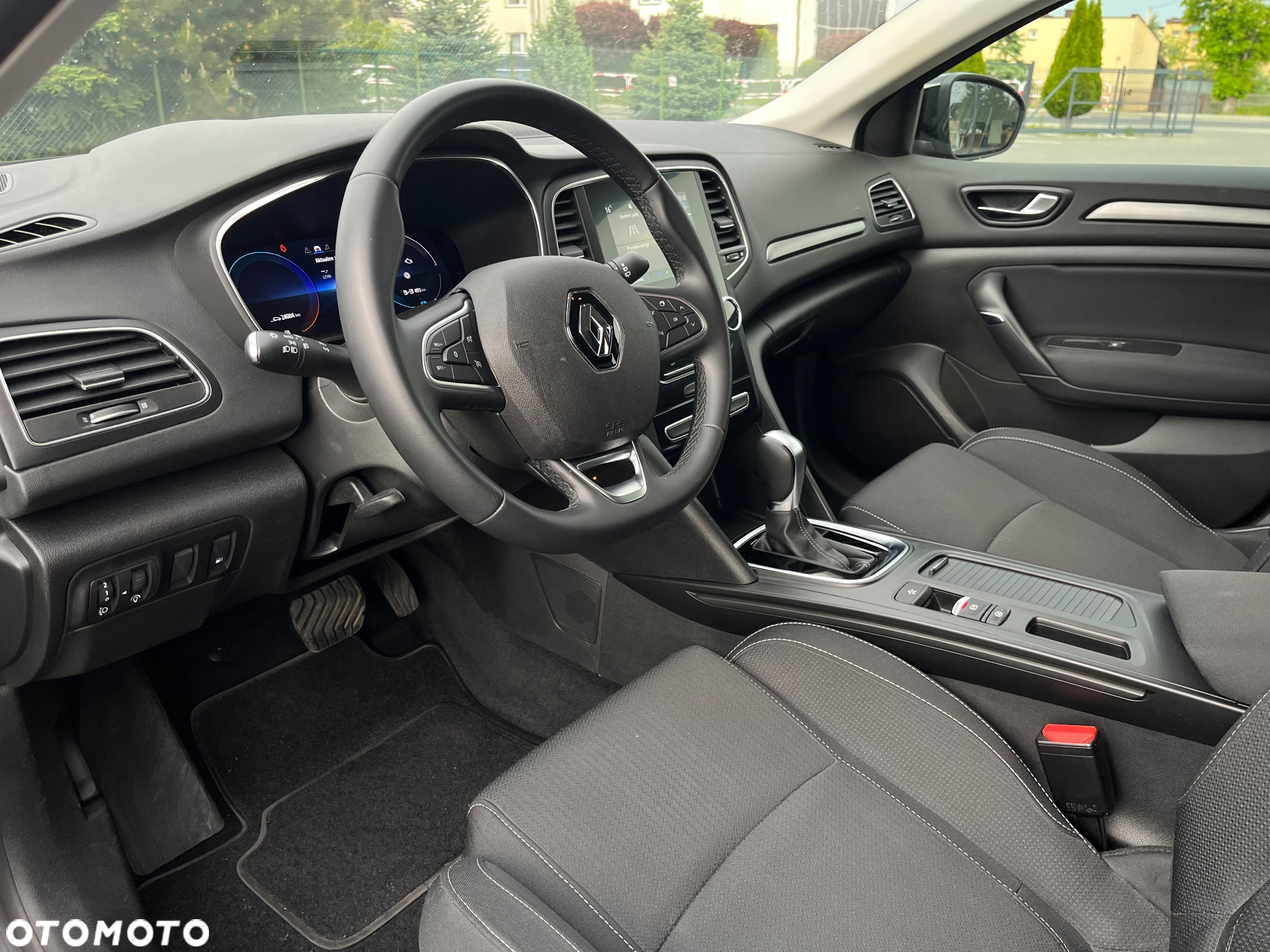 Renault Megane E-TECH Plug-in Hybrid 160 E-Tech engineered - 18