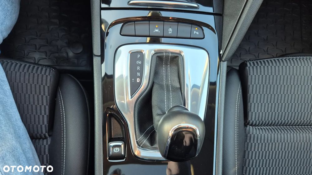 Opel Insignia 2.0 CDTI Exclusive S&S - 20
