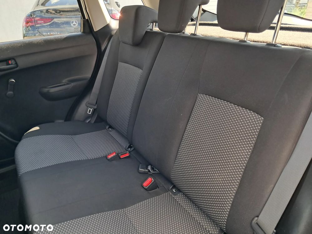 Suzuki Vitara - 18