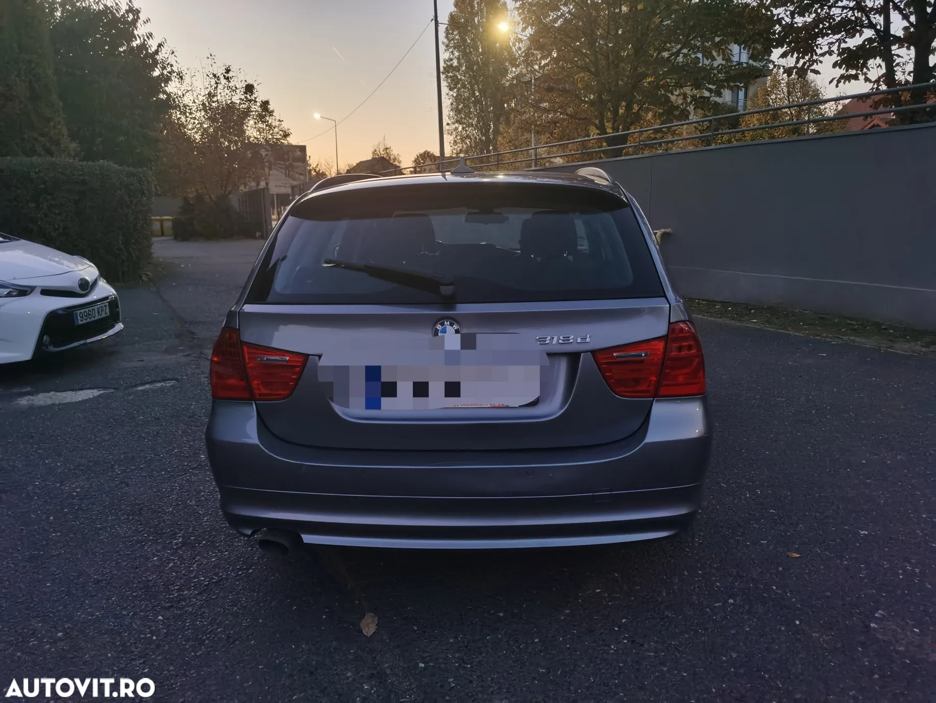 BMW Seria 3 318d - 3