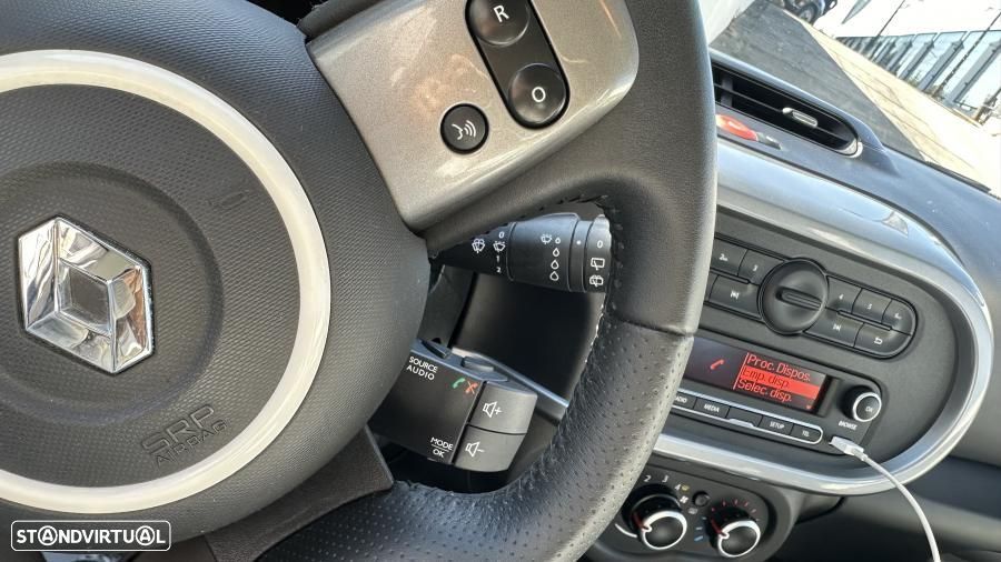 Renault Twingo 1.0 SCe Limited EDC - 18