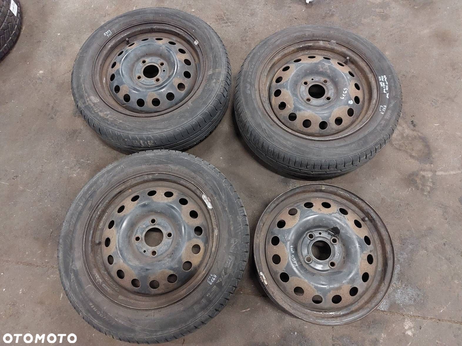 FELGI STALOWE 4 SZT 4x100 5,5Jx15 FI60,1 NISSAN MICRA K12 - 1