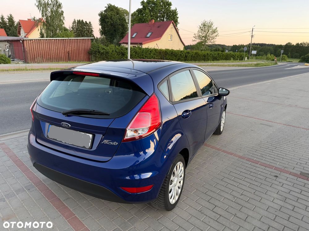 Ford Fiesta 1.4 Titanium EU6 - 24