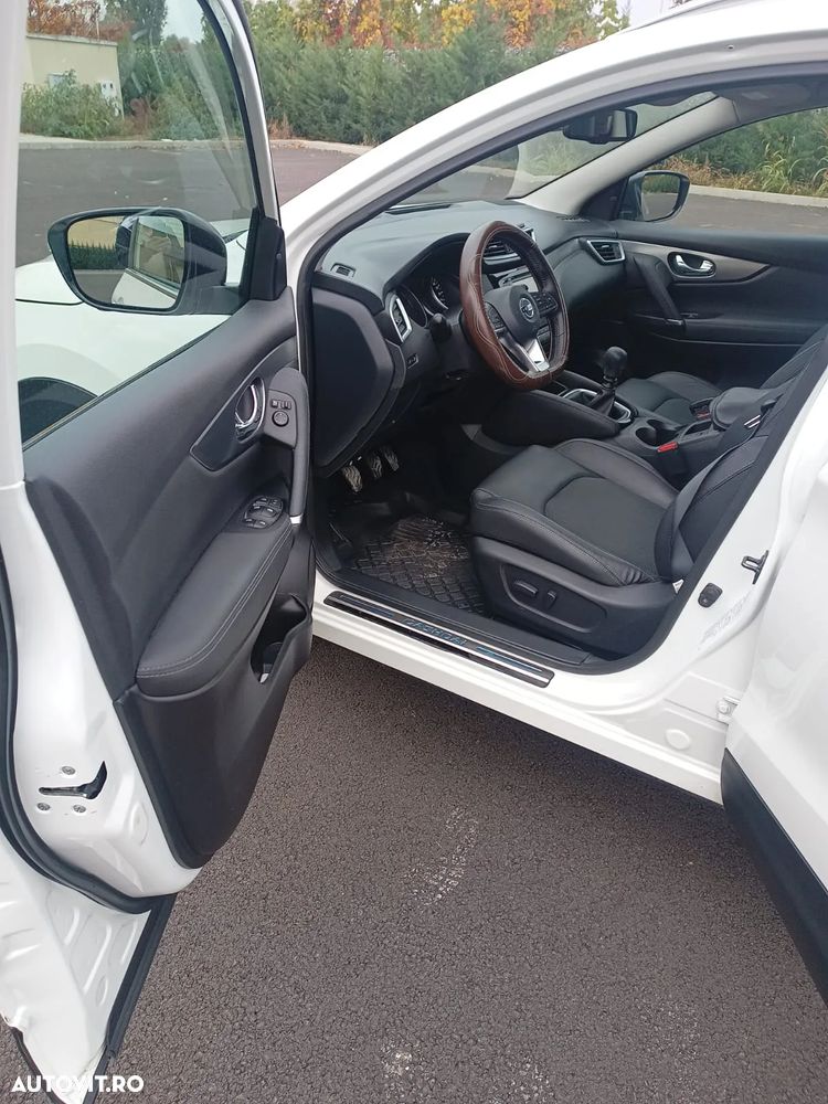 Nissan Qashqai 1.3 138CP 2WD Tekna - 30