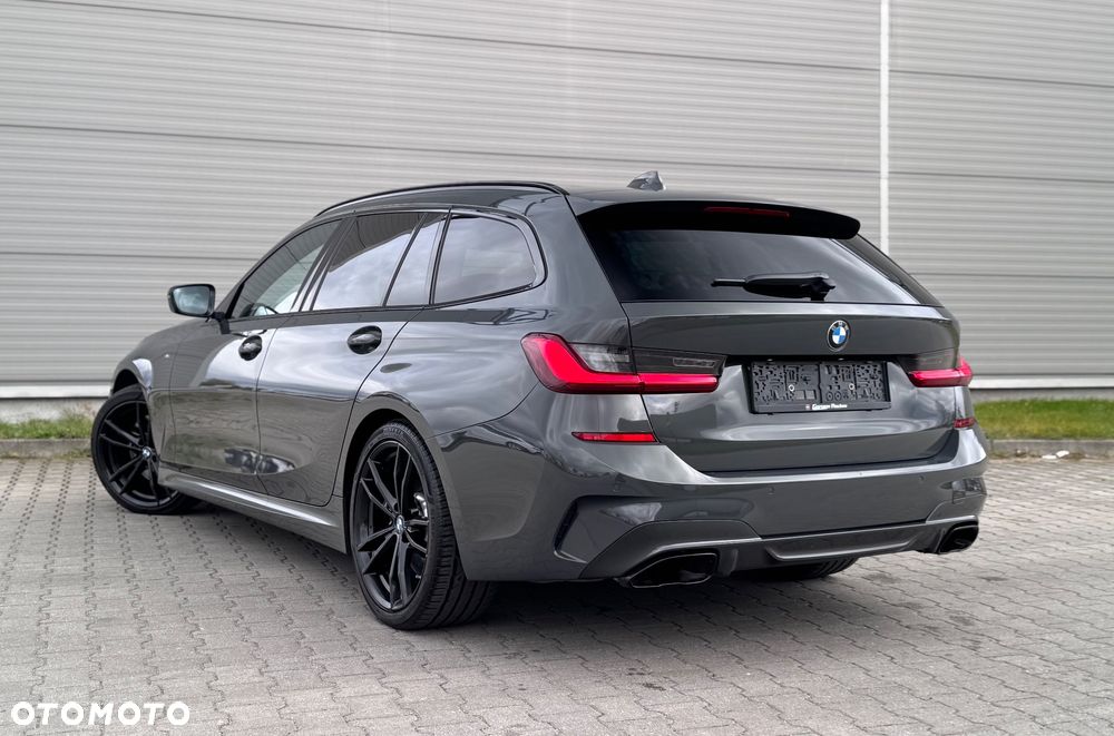 BMW Seria 3 320d Touring M Sport - 19