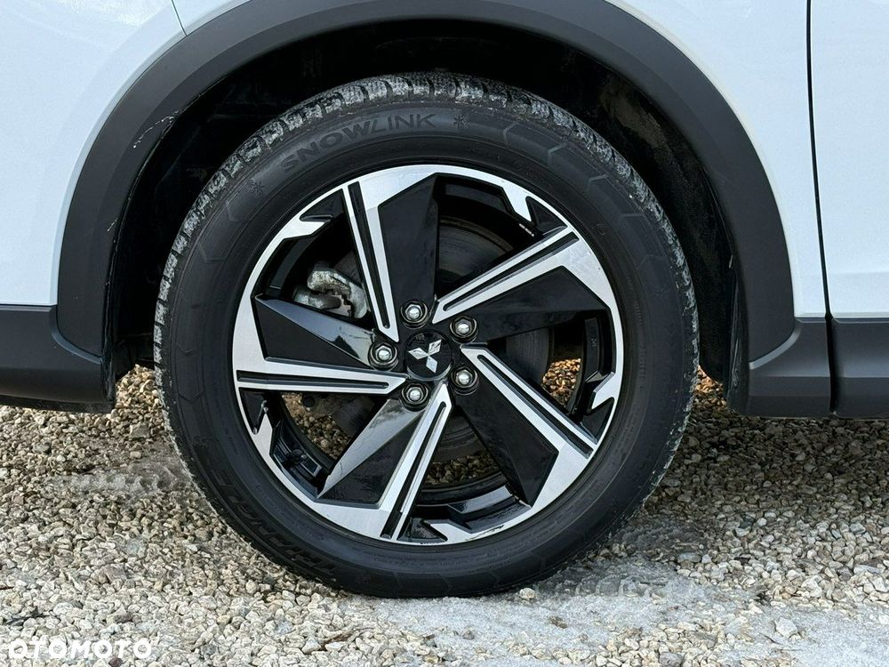 Mitsubishi Eclipse Cross - 9