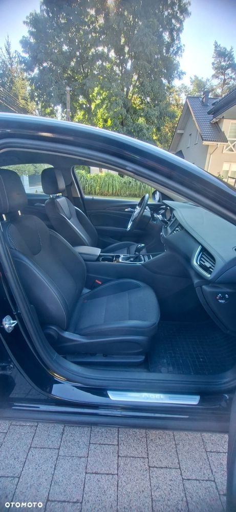 Opel Insignia 2.0 CDTI Innovation S&S - 12