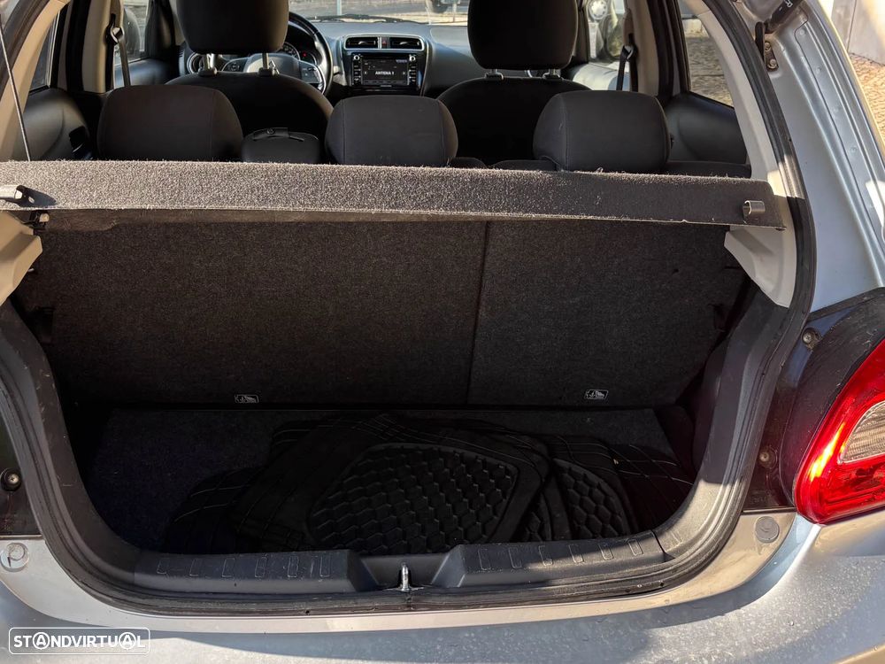 Mitsubishi Space Star 1.2 Intense Connect Edition - 13