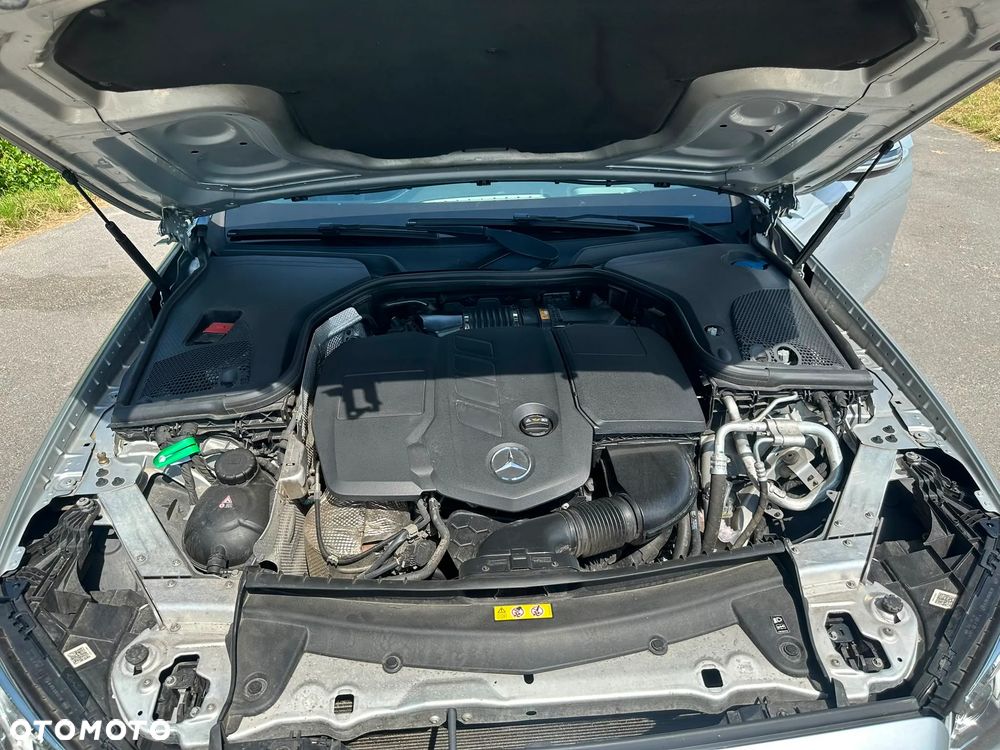 Mercedes-Benz Klasa E - 18