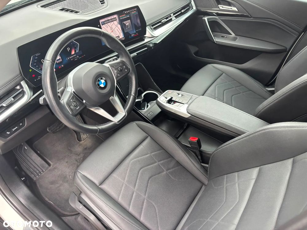 BMW X1 sDrive18i xLine - 8