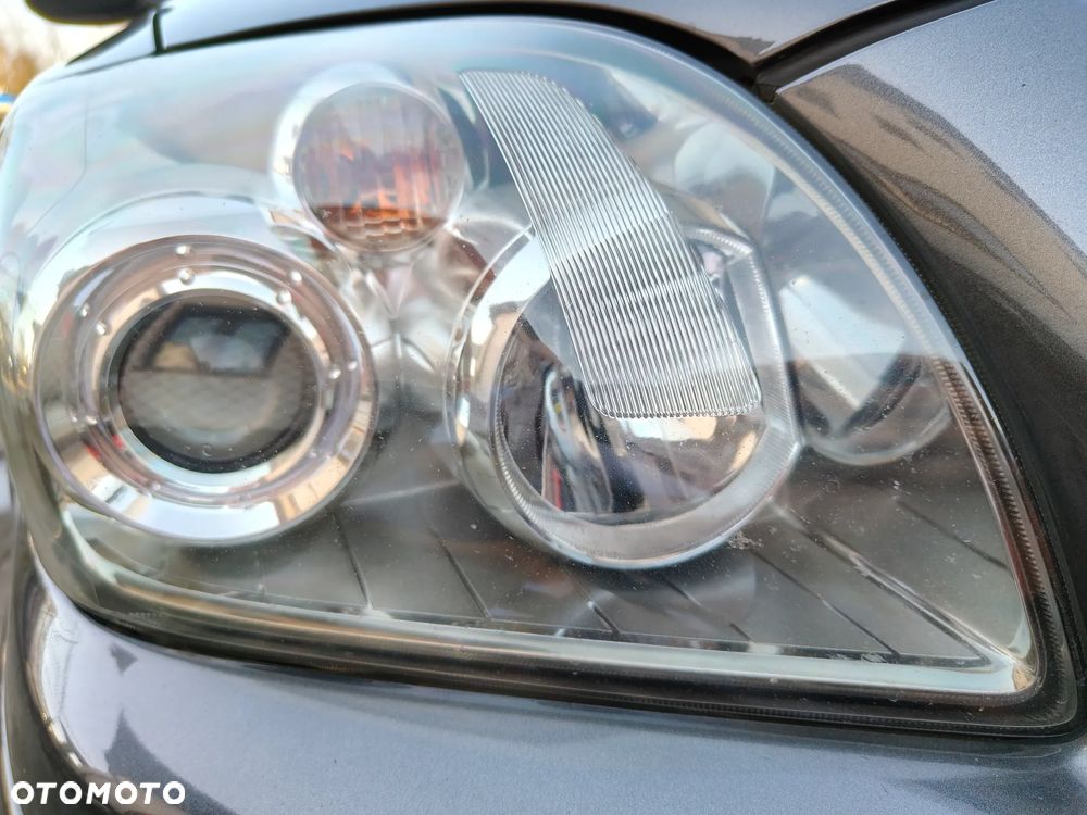 Toyota Avensis 2.0 D-4D Sol plus+NAVI - 33