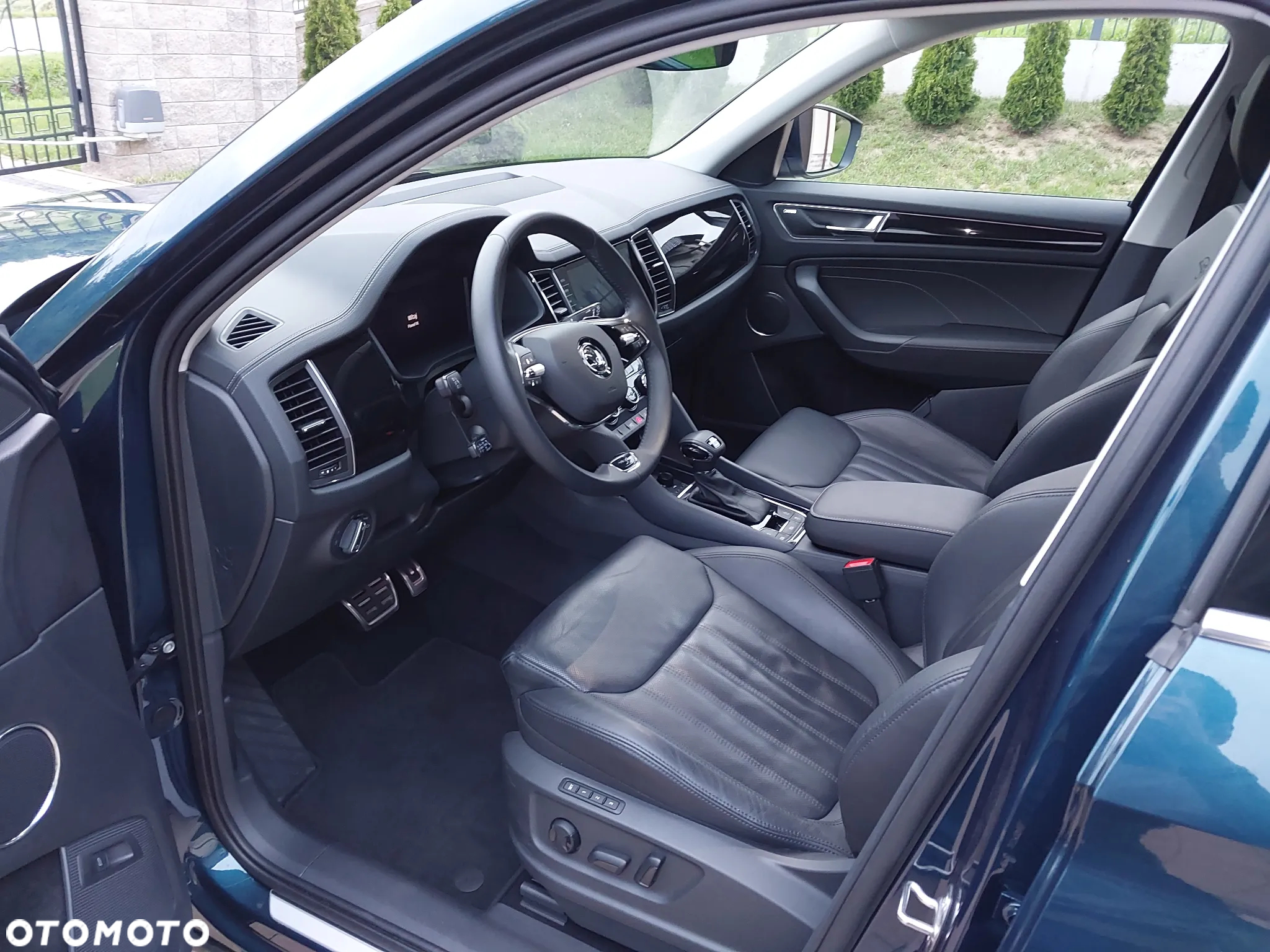 Skoda Kodiaq 2.0 TSI 4x4 L&K DSG 7os - 17