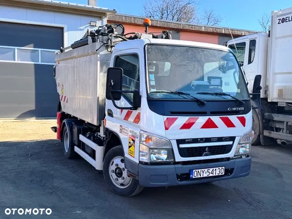 Mitsubishi Center śmieciarka 6 m3