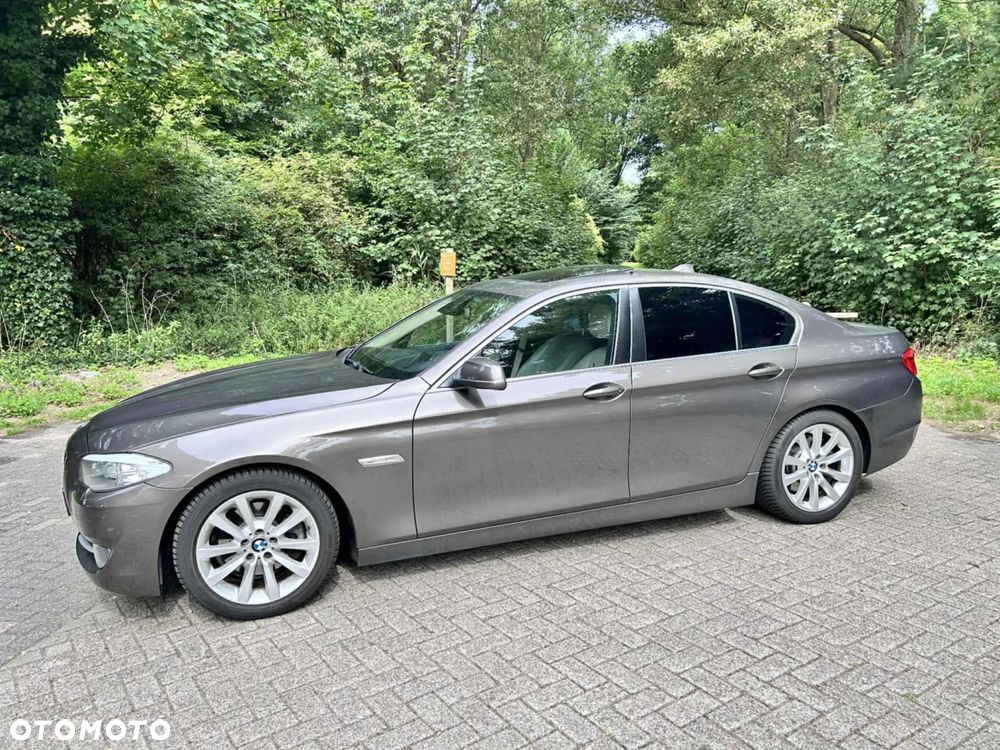 BMW Seria 5 - 1