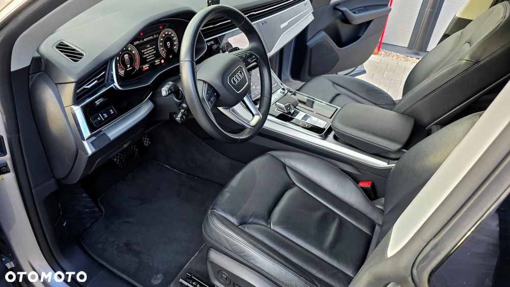 Audi Q8 55 TFSI mHEV Quattro Tiptronic - 10
