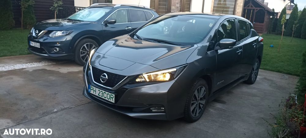 Nissan LEAF 40 kWh N-Connecta - 2