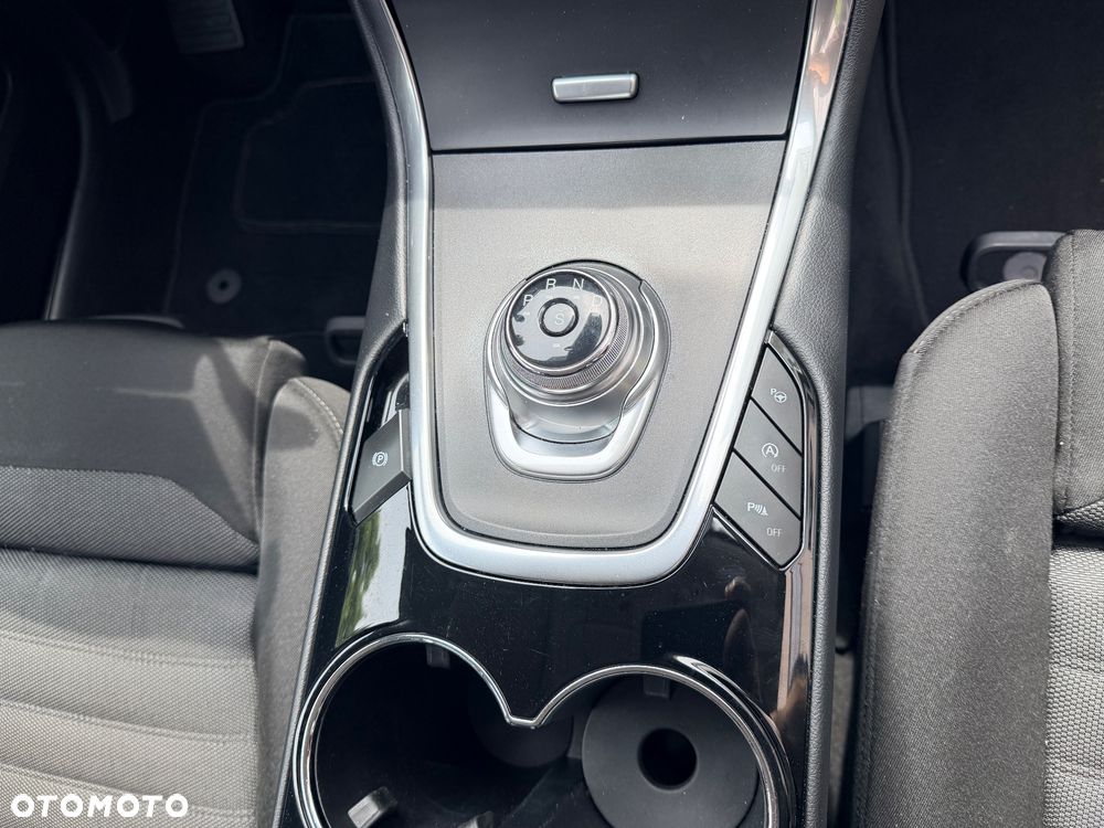 Ford S-Max - 29