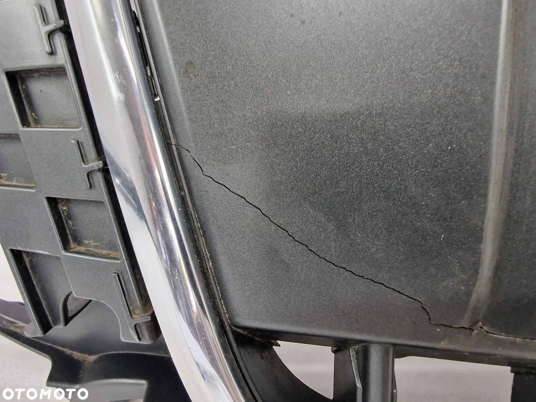 AUDI Q3 8U0 10-14 ATRAPA / GRILL PRZEDNI PRZÓD NA PDC , NR 8U0853653H / 8U0853651H / 8U0853651J / 8U0853651K , NR AUKCJI GR171 - 11