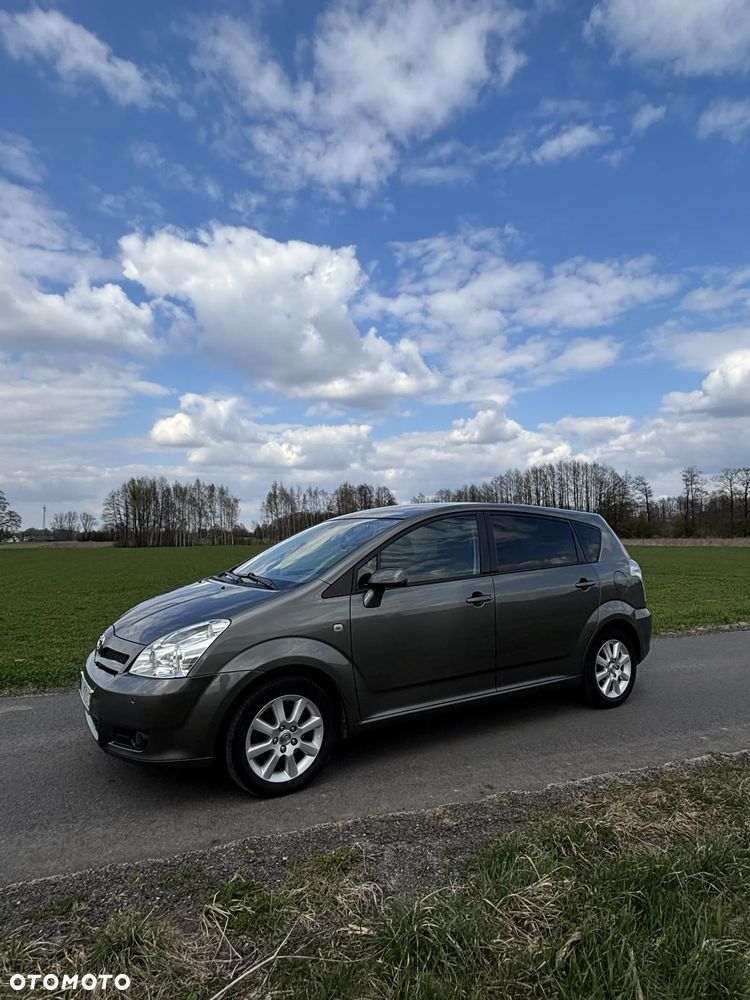 Toyota Corolla Verso 1.8 Sol - 1