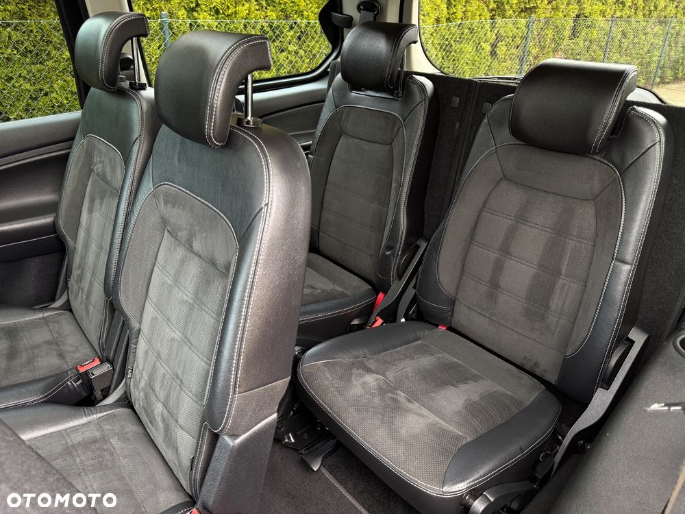 Ford Galaxy 2.0 TDCi Titanium - 12