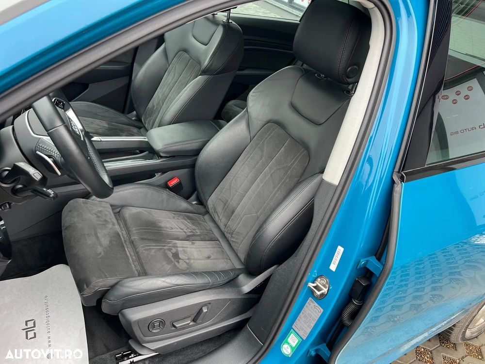 Audi e-tron 55 quattro S-Line - 11