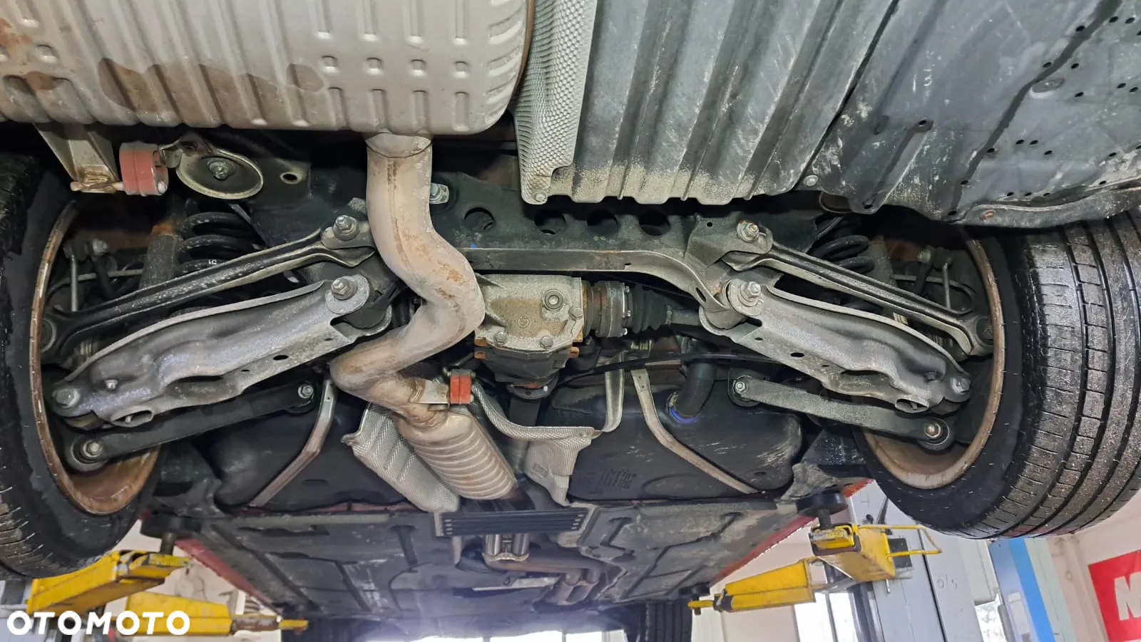 BMW Seria 3 - 35