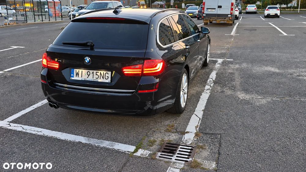 BMW Seria 5 520d xDrive Luxury Line - 3