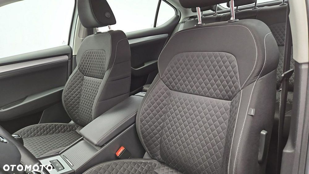 Skoda Superb - 11