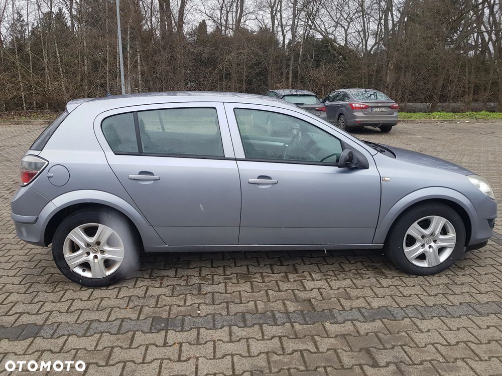 Opel Astra 1.7 CDTI DPF Edition - 6