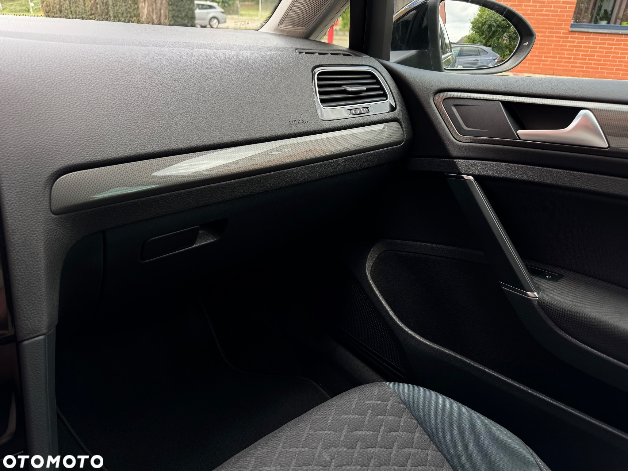 Volkswagen Golf 2.0 TDI SCR DSG IQ.DRIVE - 25
