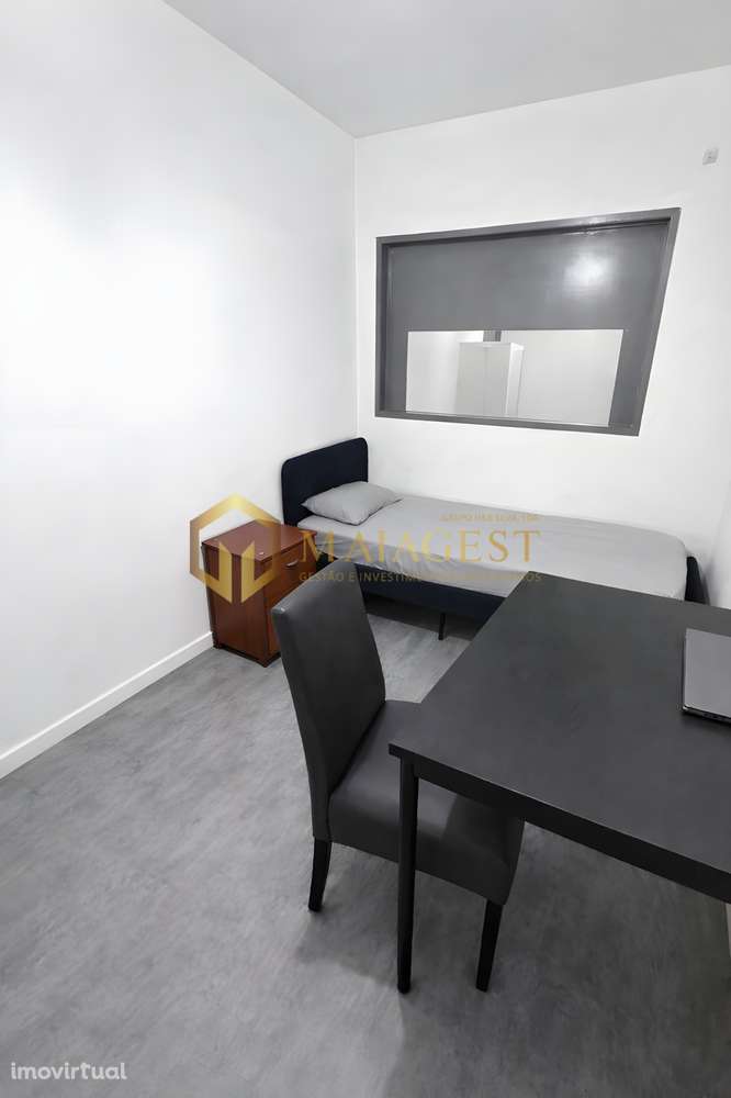 T1 Transformado em T3 a 100m da Avenida da República - Grande imagem: 3/7