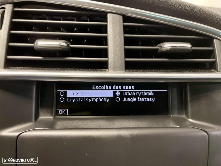Citroën C4 1.6 e-HDi Exclusive CMP6 - 18