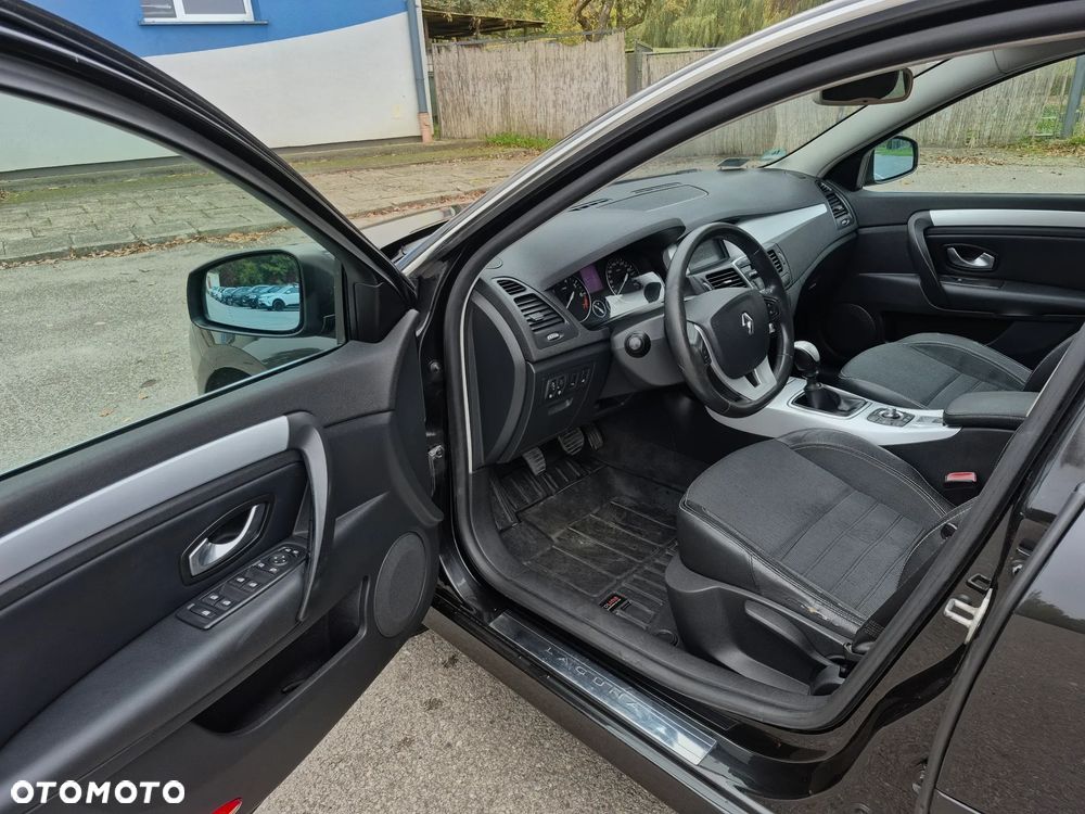 Renault Laguna - 12