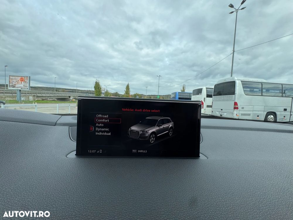 Audi Q7 3.0 TFSI Quattro Tiptronic - 28