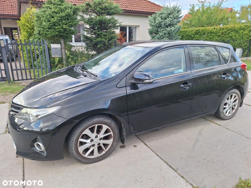 Toyota Auris 1.6 Prestige - 3