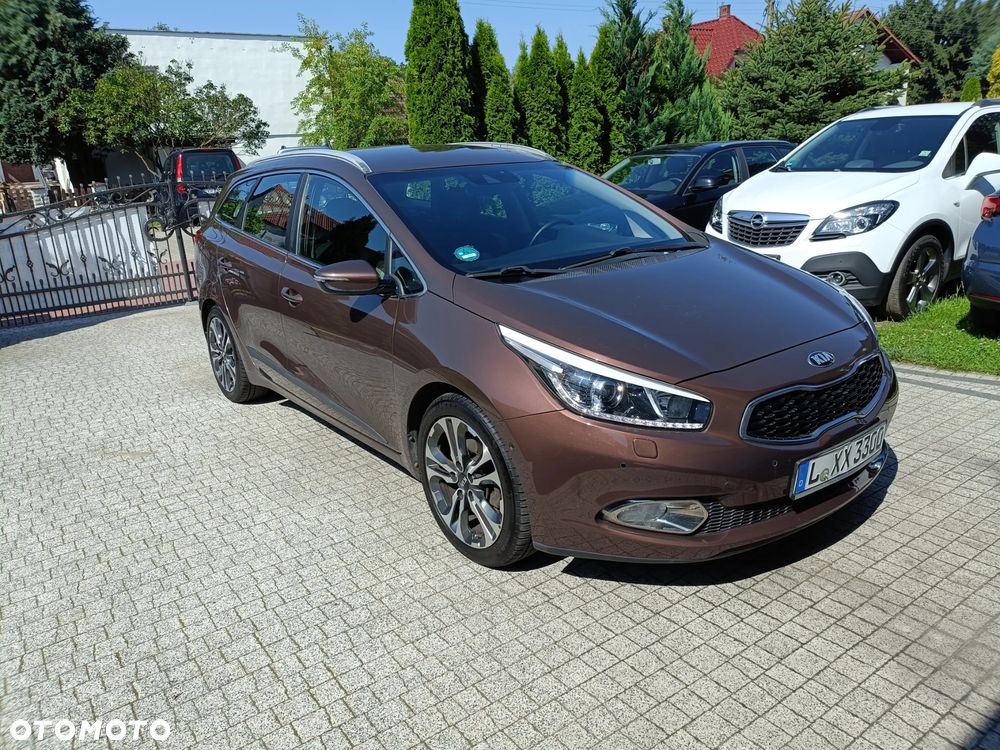 Kia Ceed 1.6 GDI Platinum Edition - 10
