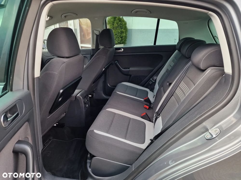 Volkswagen Golf Plus 1.6 TDI DPF DSG Life - 18