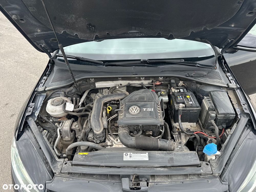 Volkswagen Golf 1.0 TSI Sound - 17