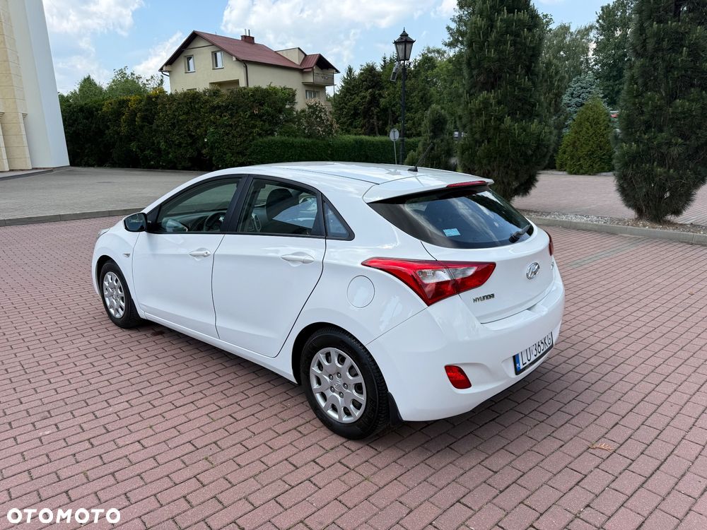 Hyundai i30 1.4 Comfort - 4