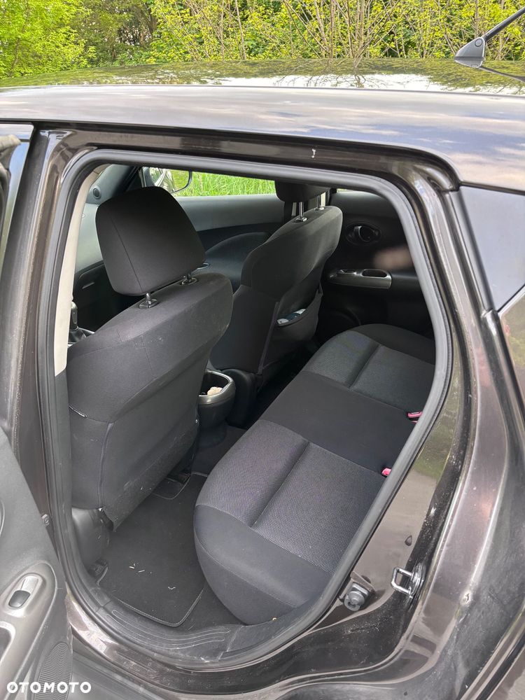 Nissan Juke 1.6 Visia - 11
