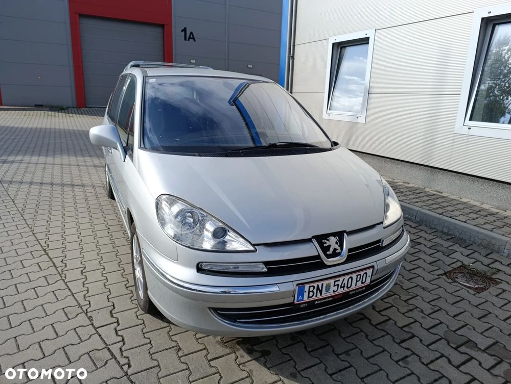 Peugeot 807 HDi 135 Premium - 12