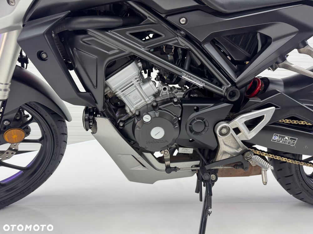 Honda CB - 31