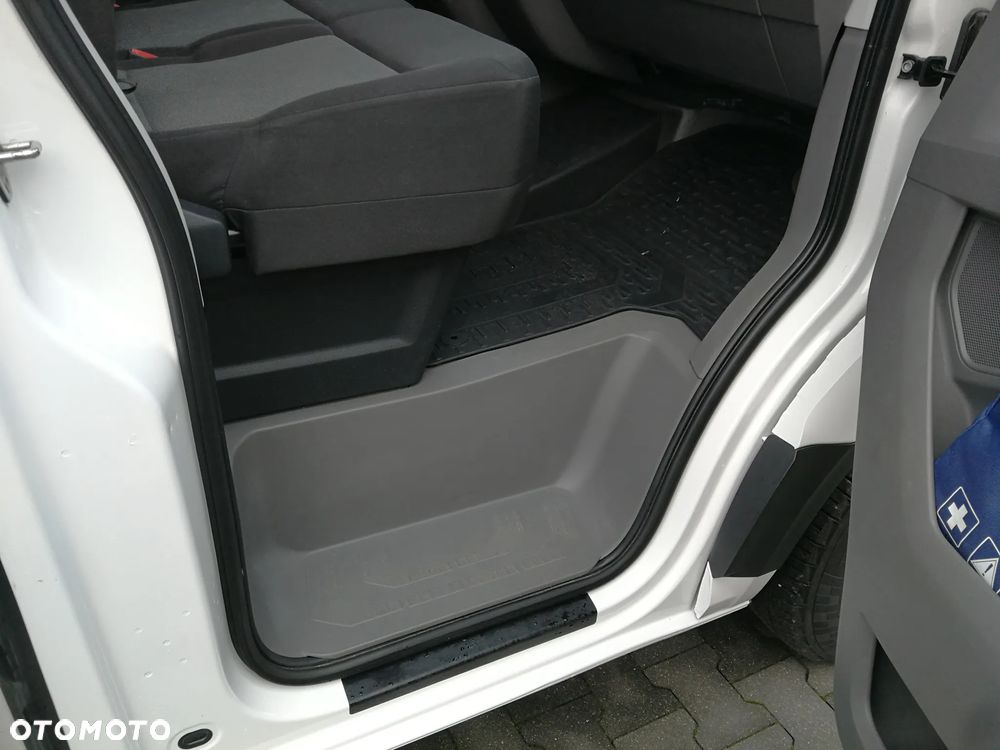 Volkswagen Crafter - 14