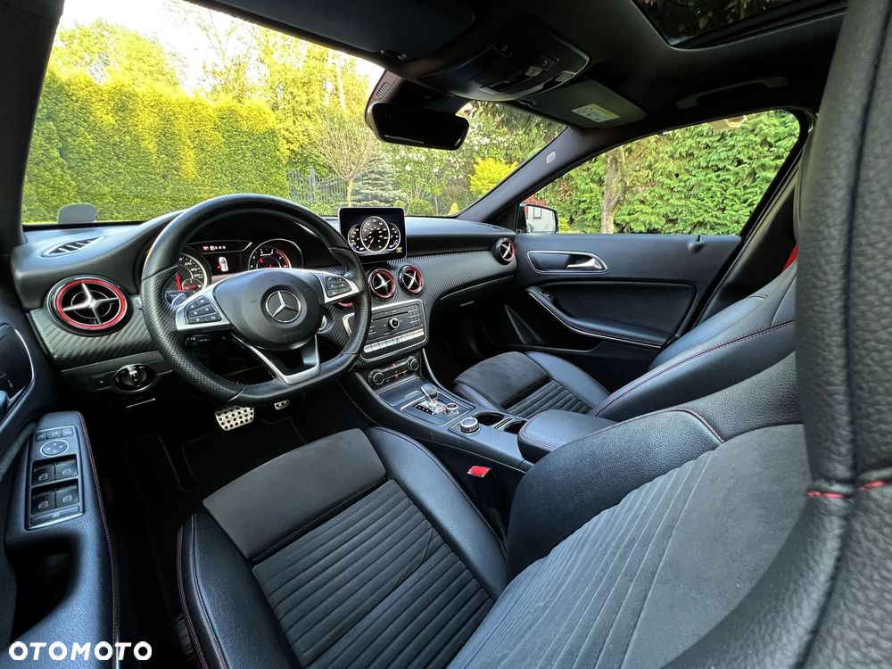 Mercedes-Benz Klasa A AMG 45 4Matic AMG Speedshift 7G-DCT - 27
