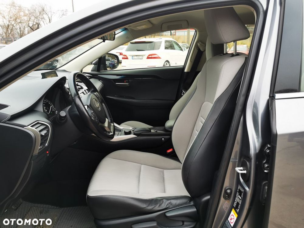 Lexus NX 300h Elite AWD - 5