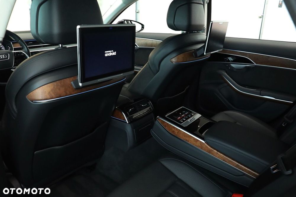 Audi A8 - 16
