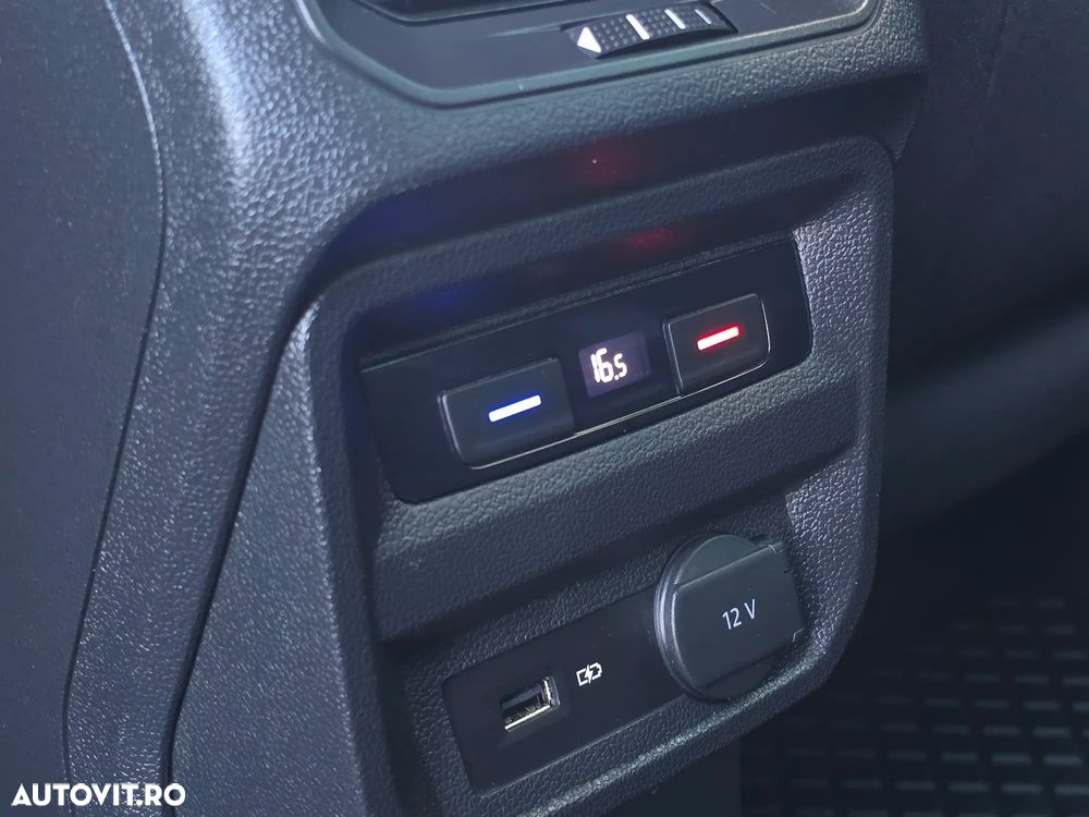 Volkswagen Tiguan - 16