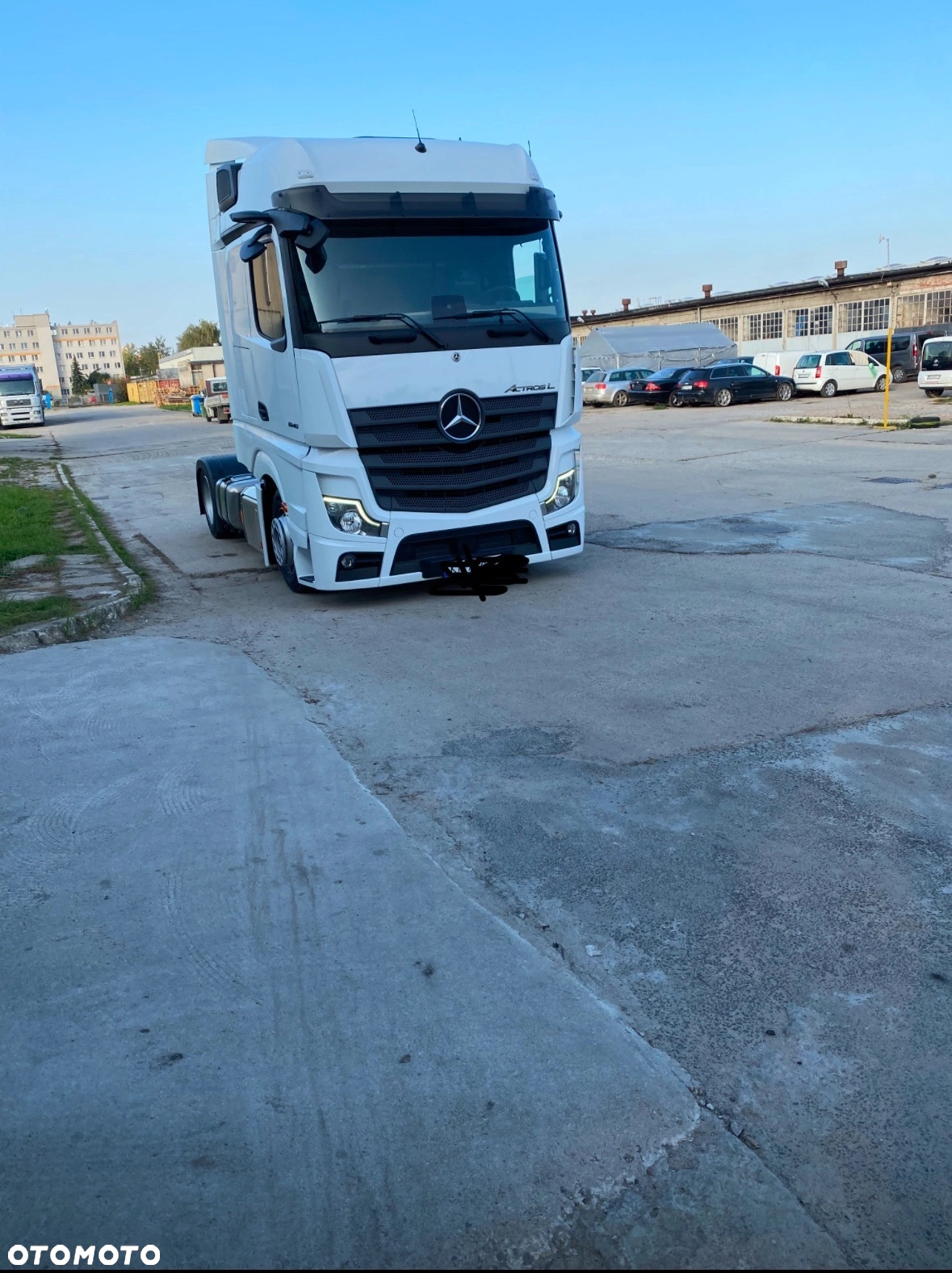 Mercedes-Benz Actros - 2